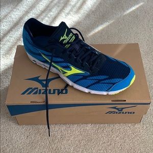 Mizuno Racing Flats (Women’s)